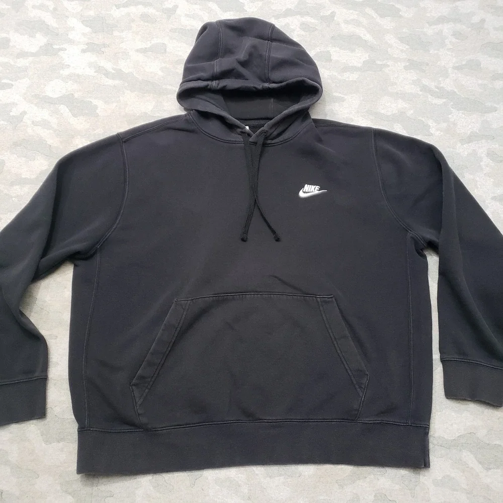 Nike Sweatshirt Men Large Black Pullover Hoodie Embroidered Logo